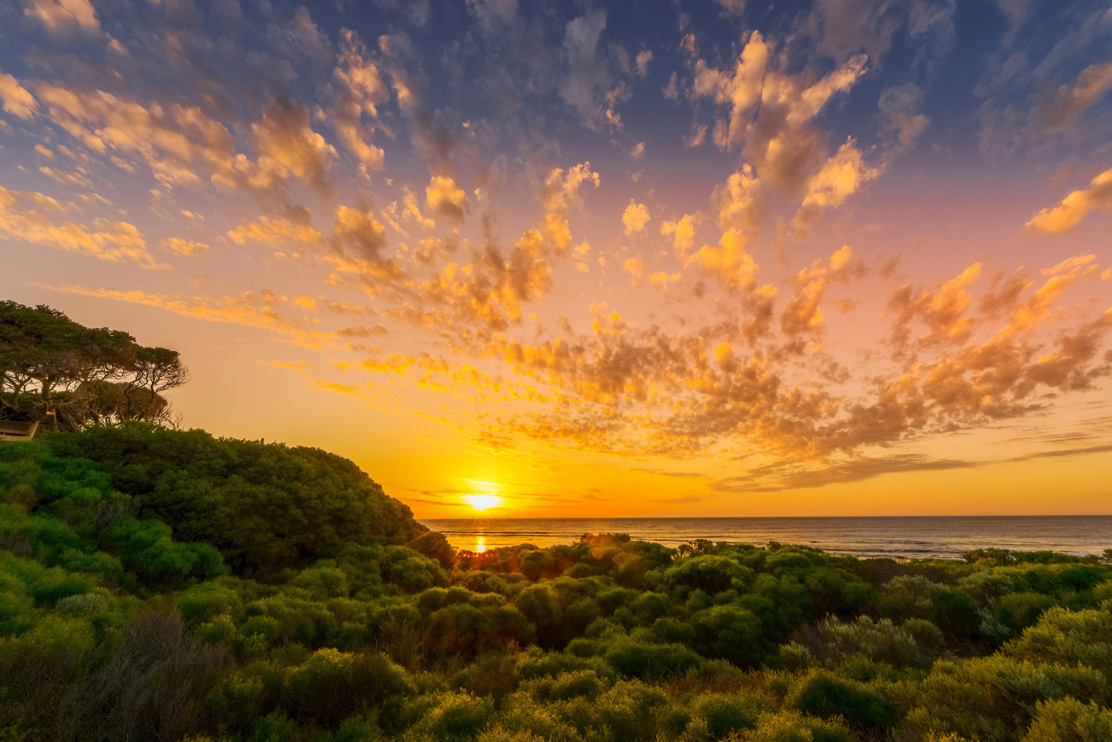 Australia’s Golden Outback 14-Day Tour 2025 (Private)