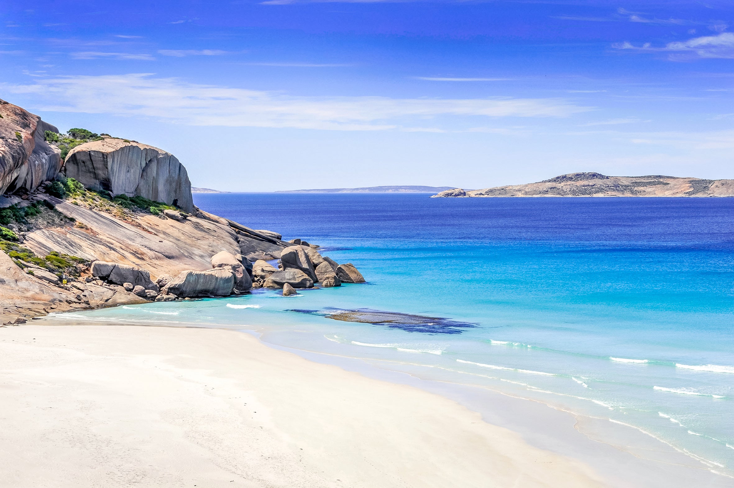 Australia’s Golden Outback 14-Day Tour 2025 (Private)