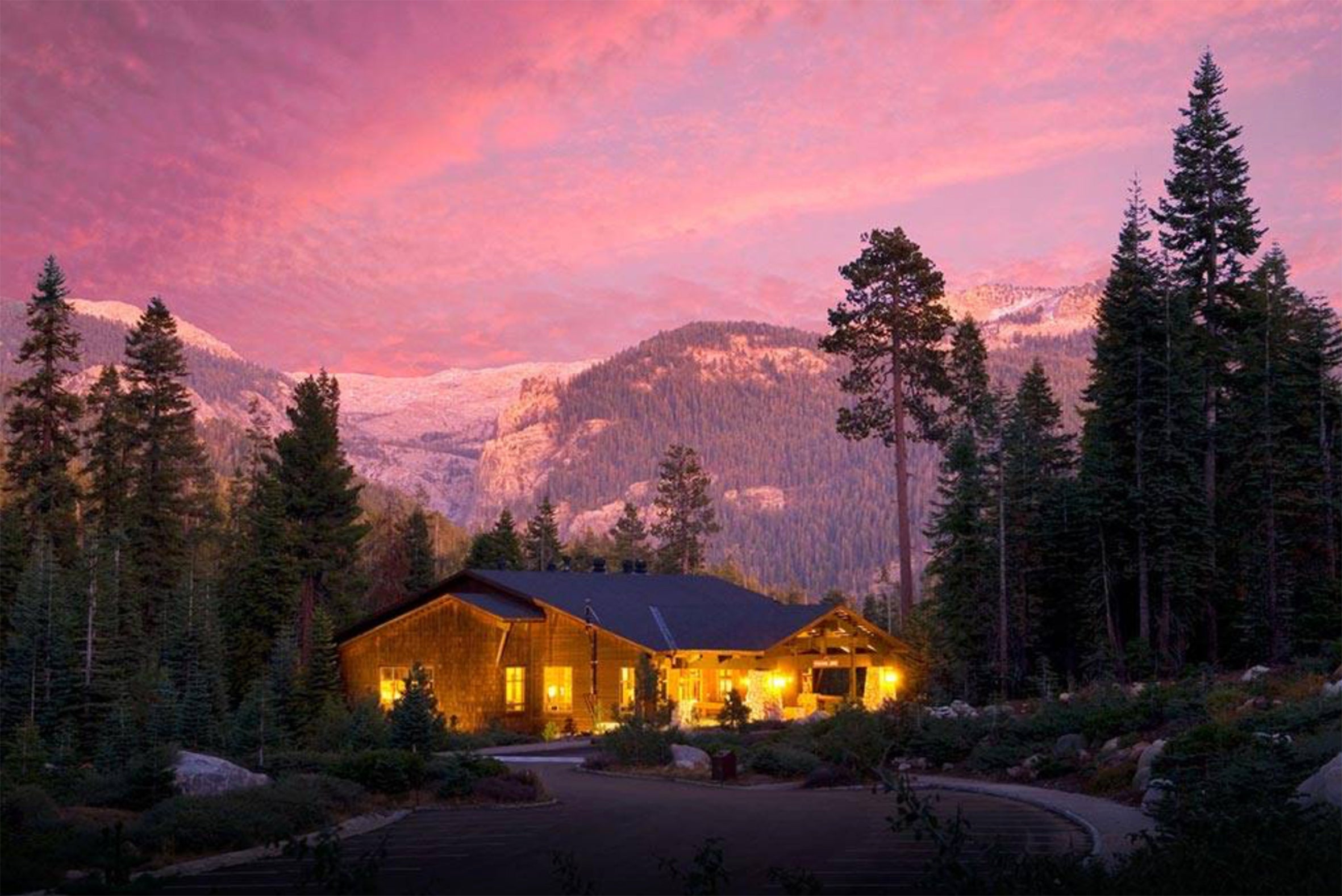 Template: USA Canyonlands & National Parks 16-Day Tour